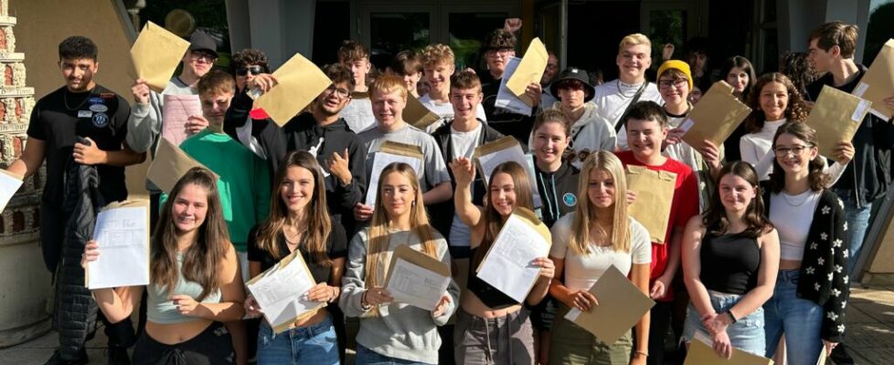 ResultsDay_GCSE2023_1